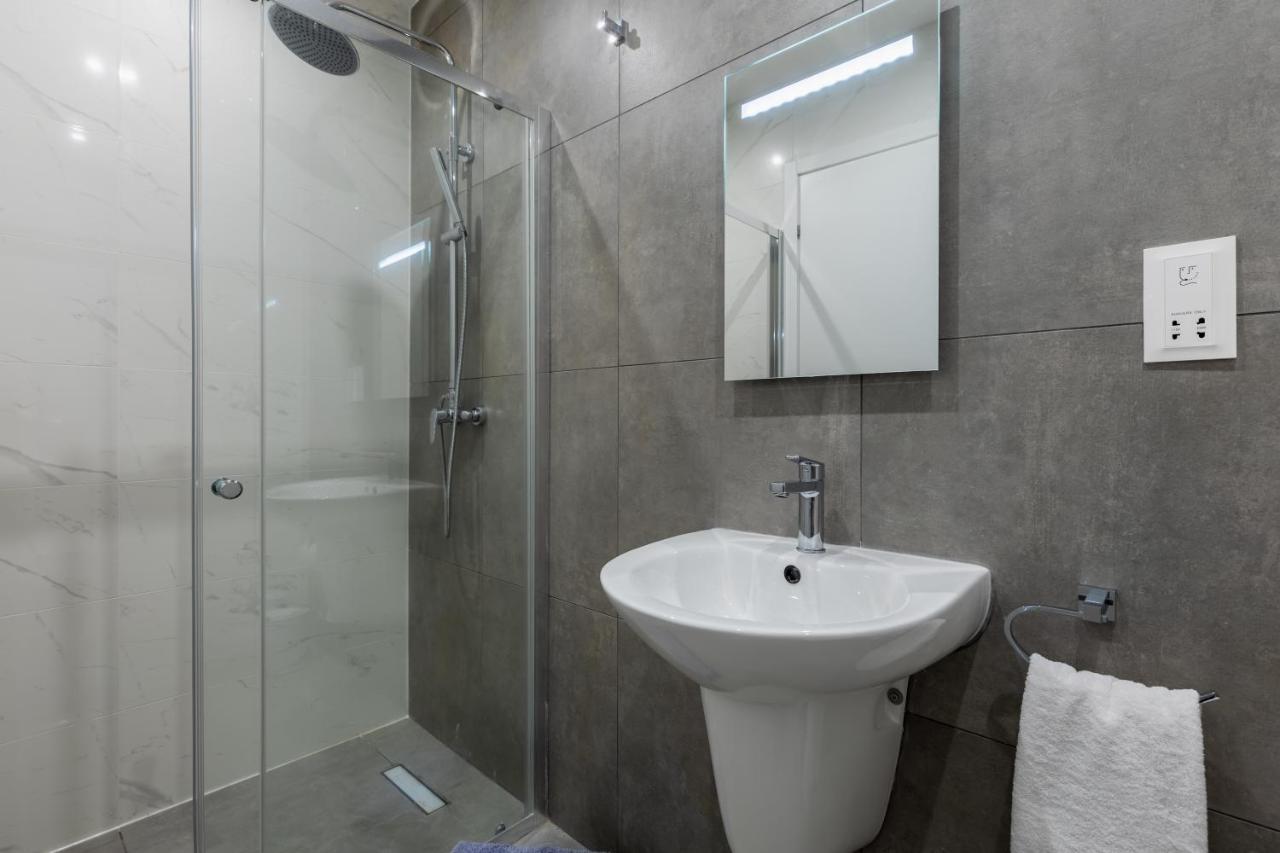 Seaside Luxury In Pembroke St Julians Διαμέρισμα Εξωτερικό φωτογραφία