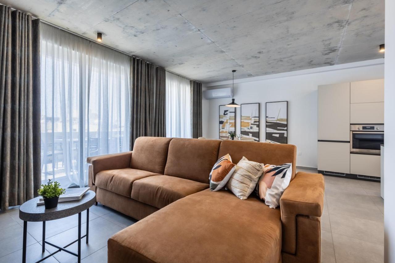 Seaside Luxury In Pembroke St Julians Διαμέρισμα Εξωτερικό φωτογραφία